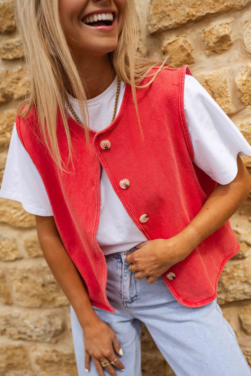 LINA™ | The Summer Vest