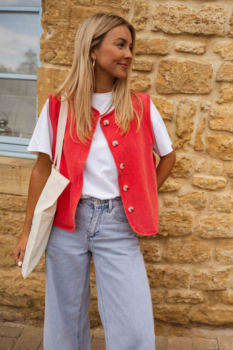 LINA™ | The Summer Vest